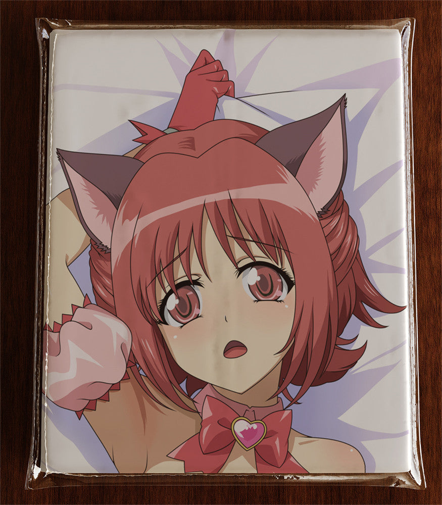 Ichigo Momomiya – AnimePillow-Fan-Art-Edition