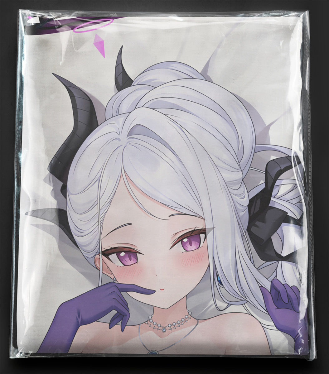 Hina Sorasaki (Kleid-Version) – AnimePillow-Fan-Art-Edition