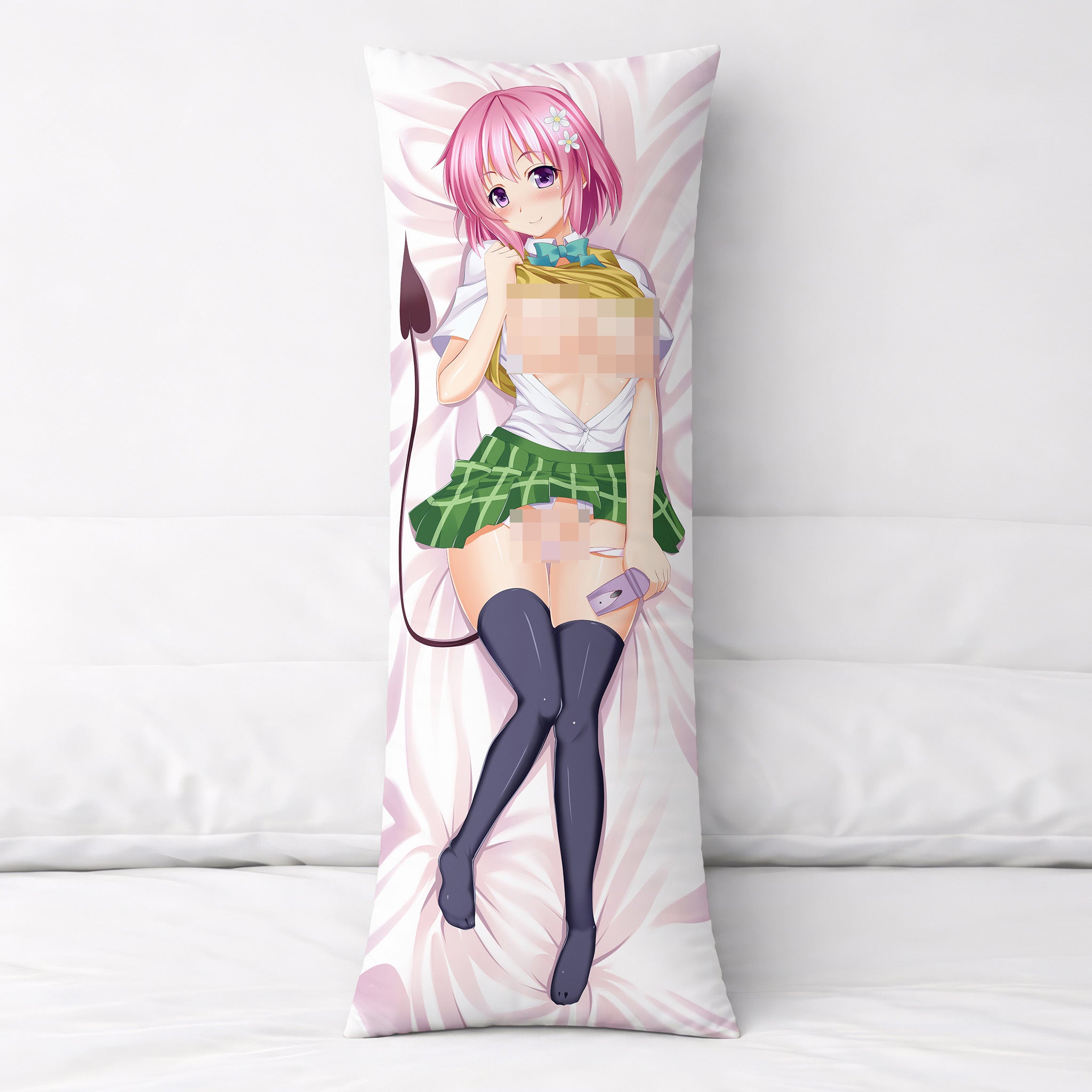 Momo Belia Deviluke - AnimePillow Fan-Art Edition