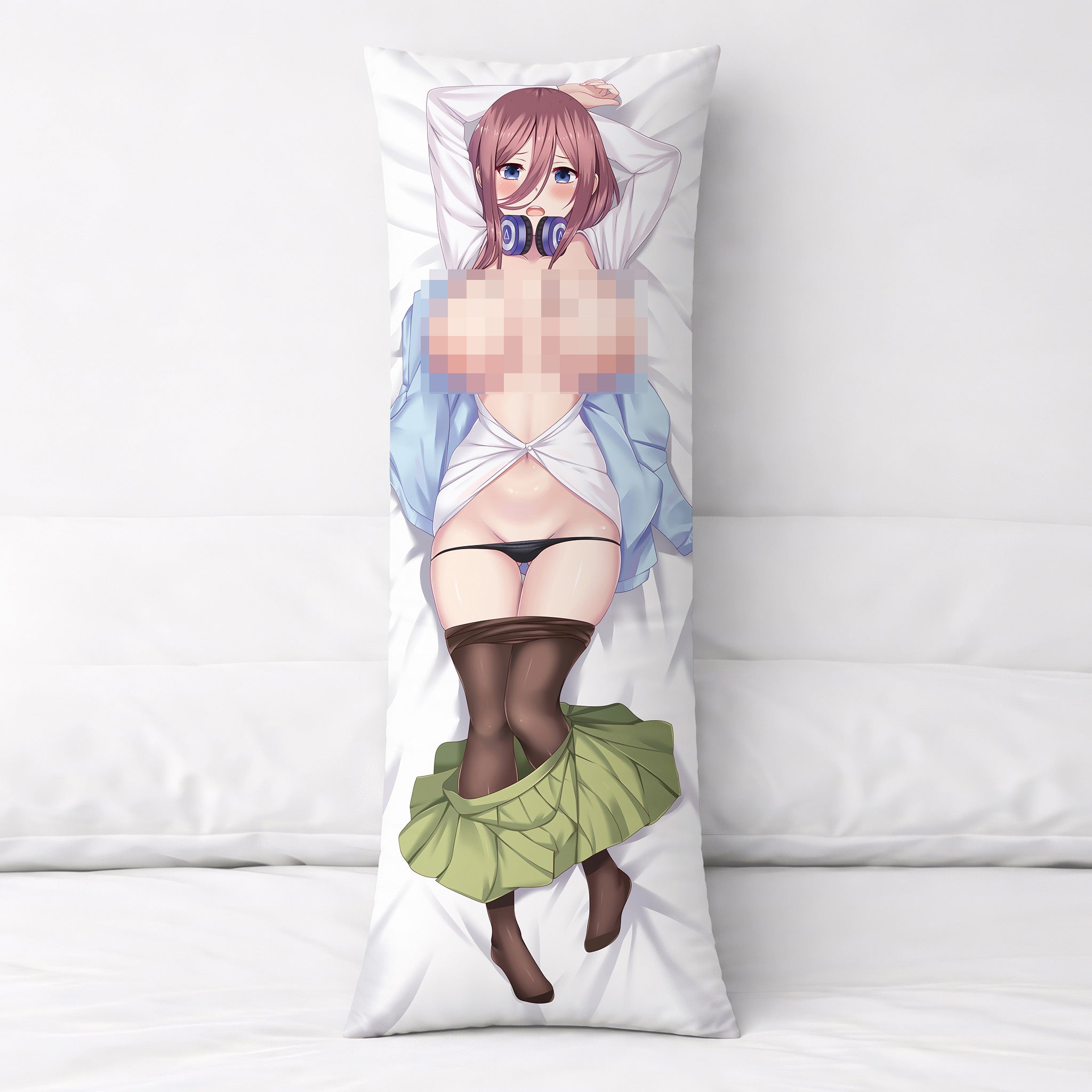 Miku Nakano - AnimePillow Fan-Art Edition