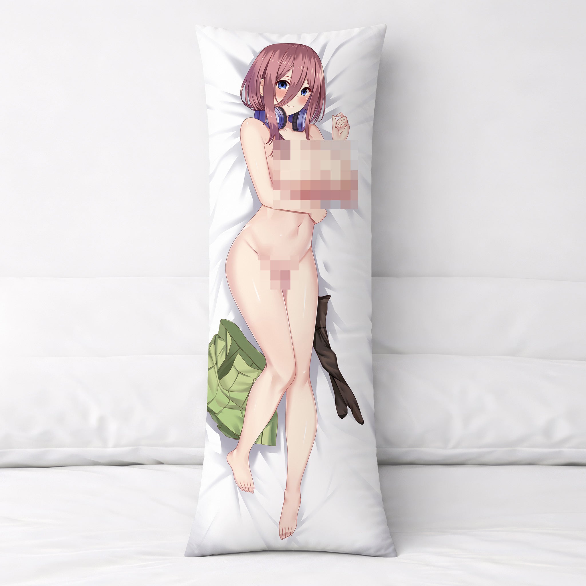 Miku Nakano - AnimePillow Fan-Art Edition