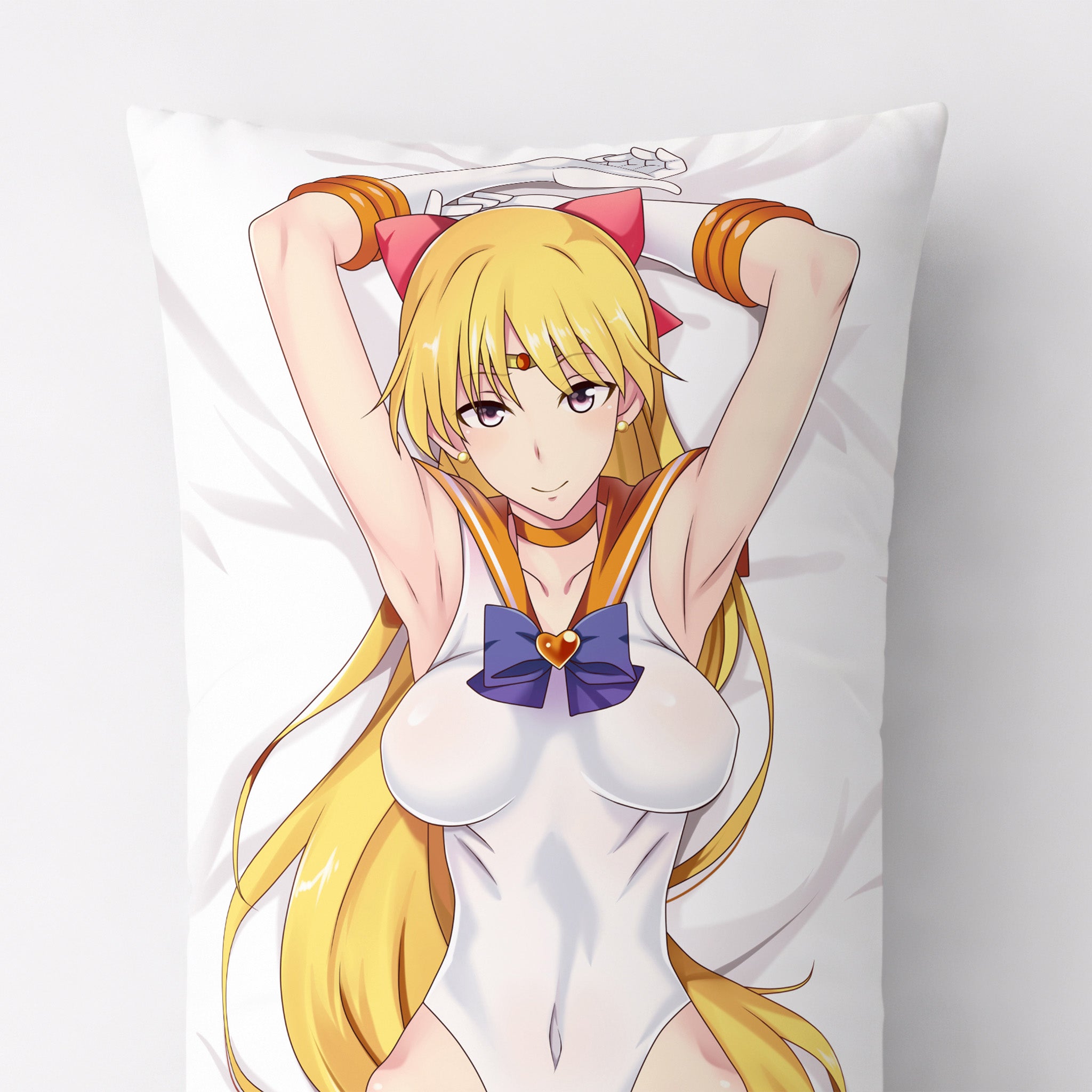 Minako Aino (Sailor Venus) - AnimePillow Fan-Art Edition