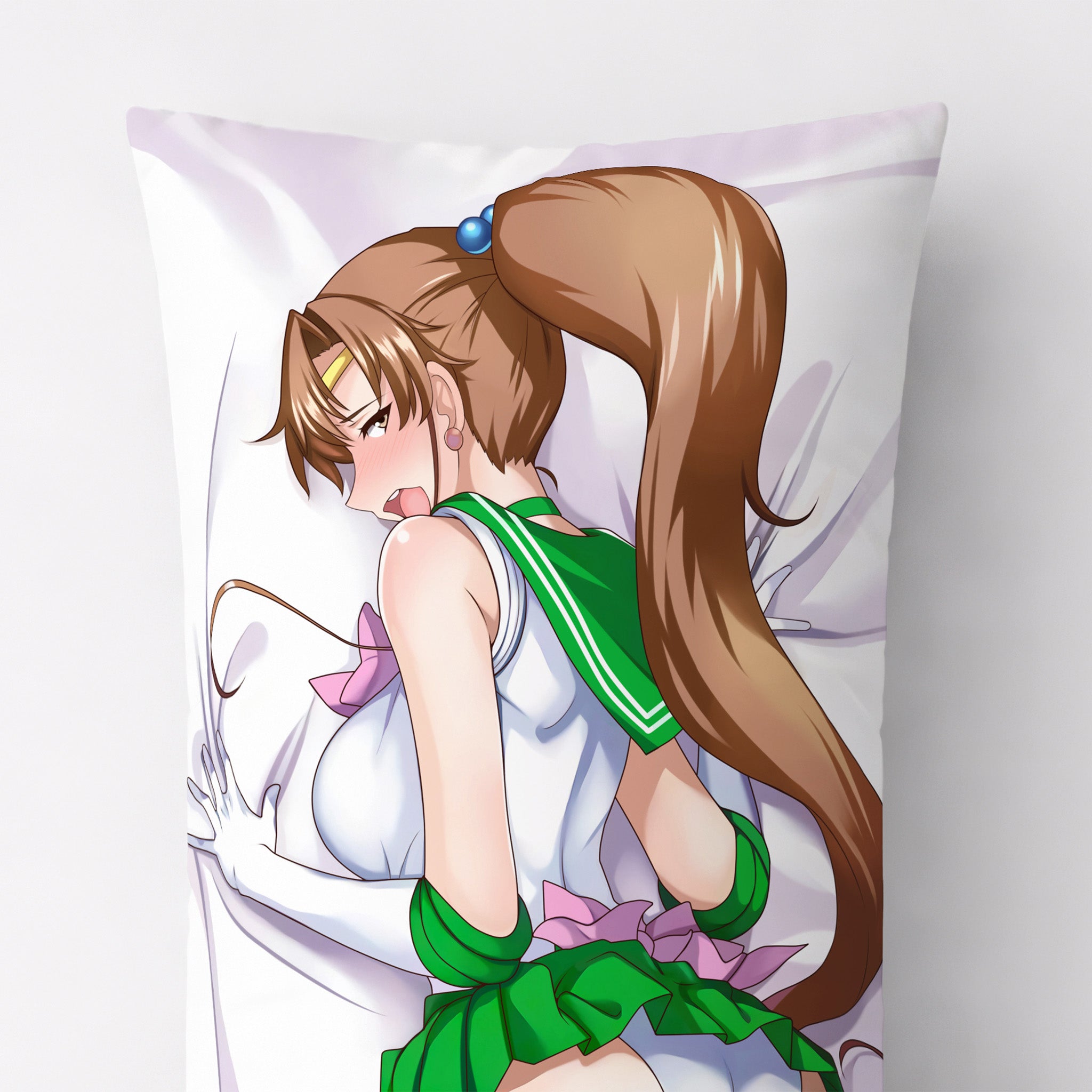 Makoto Kino (Sailor Jupiter) - AnimePillow Fan-Art Edition