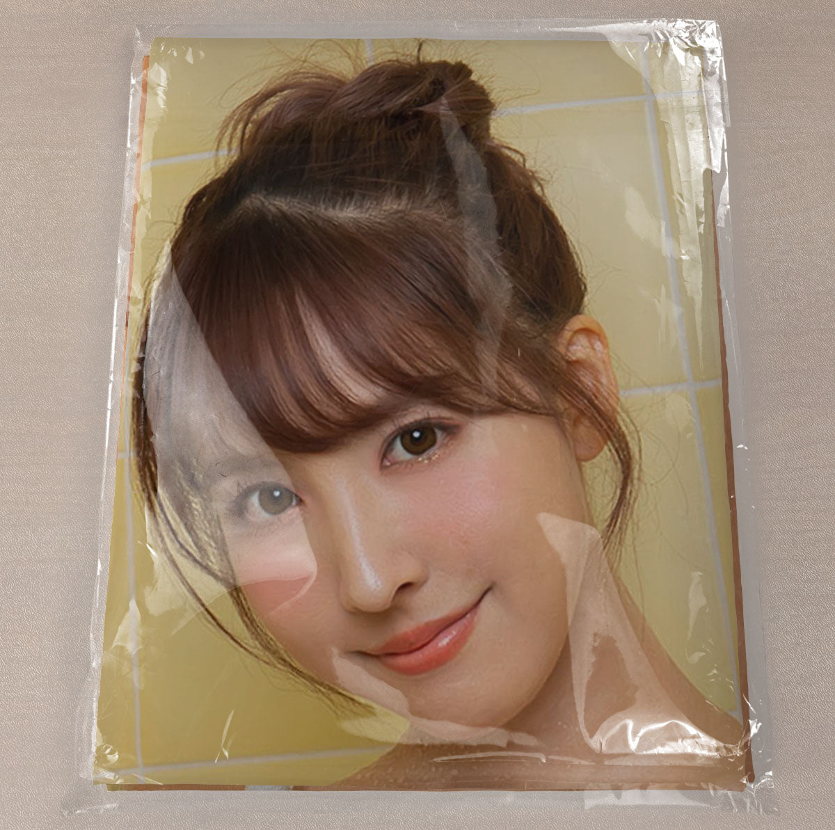 Yua Mikami Ver.14 - Actress Pillowcase Fan-Art Edition