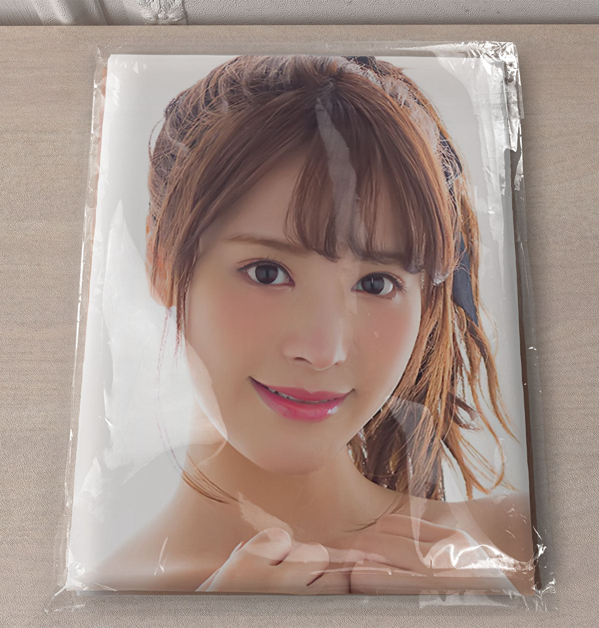 Kana Momonogi Ver.9 - Actress Pillowcase Fan-Art Edition