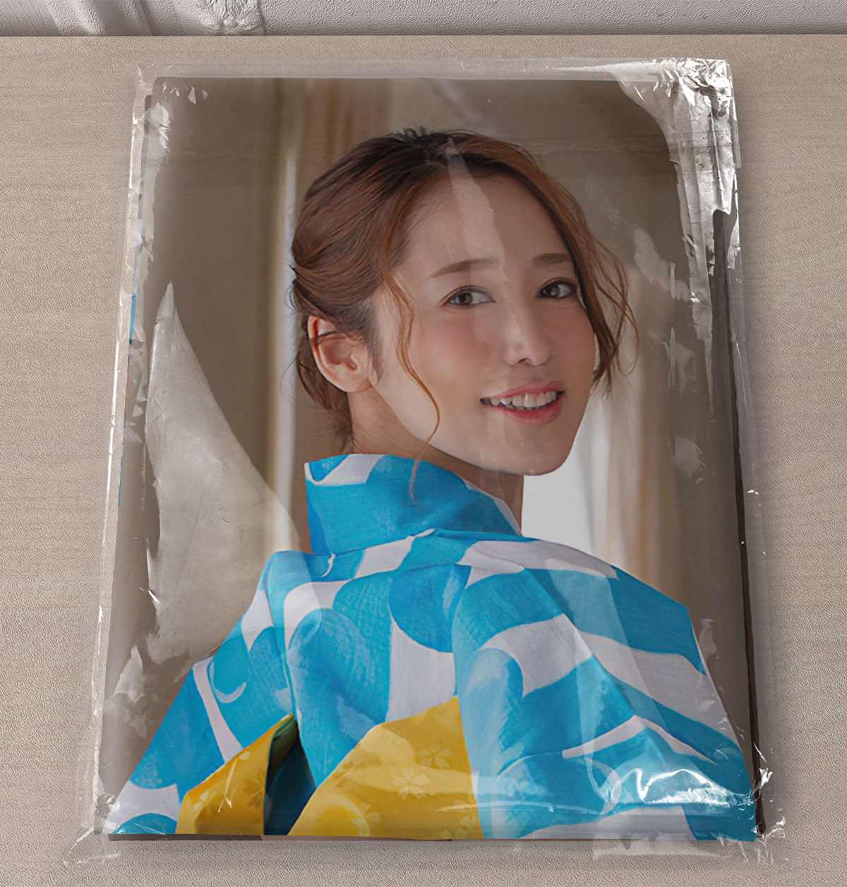 Yuu Shinoda Ver.1 - Actress Pillowcase Fan-Art Edition