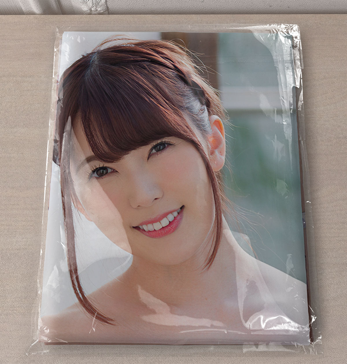 Yui Hatano Ver.4 - Actress Pillowcase Fan-Art Edition