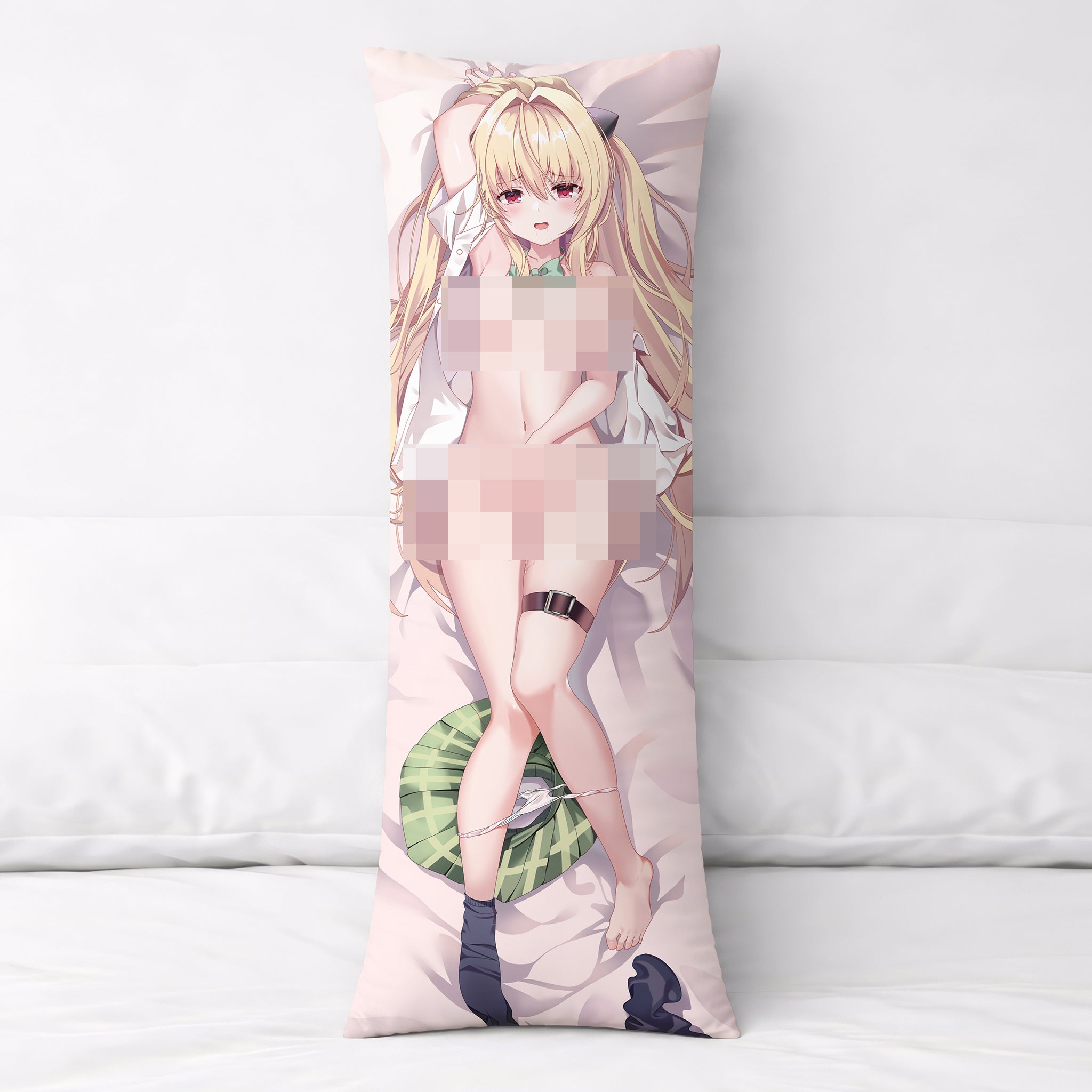 Golden Darkness (Yami-chan) - AnimePillow Fan-Art Edition