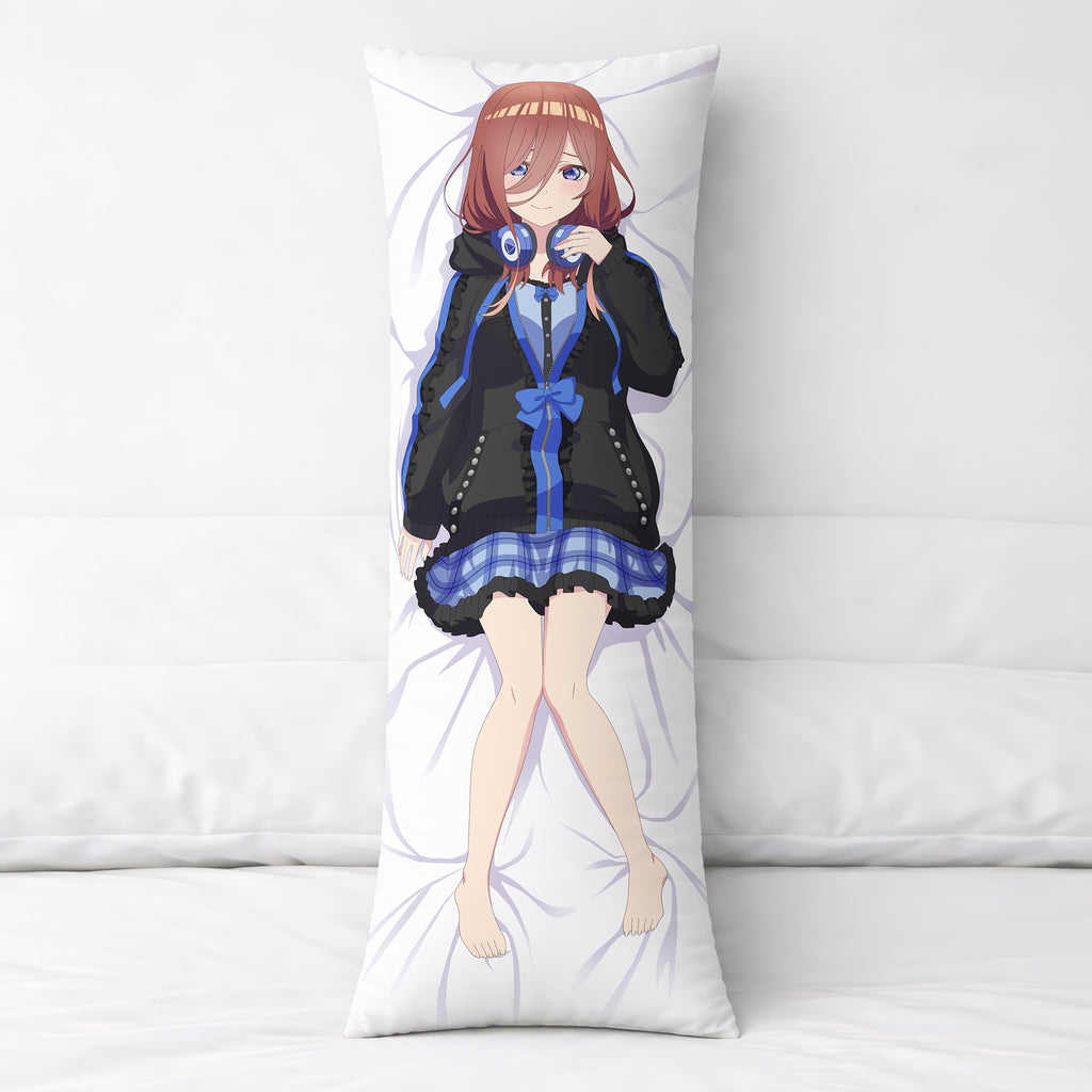 Miku Nakano - AnimePillow Fan-Art Edition