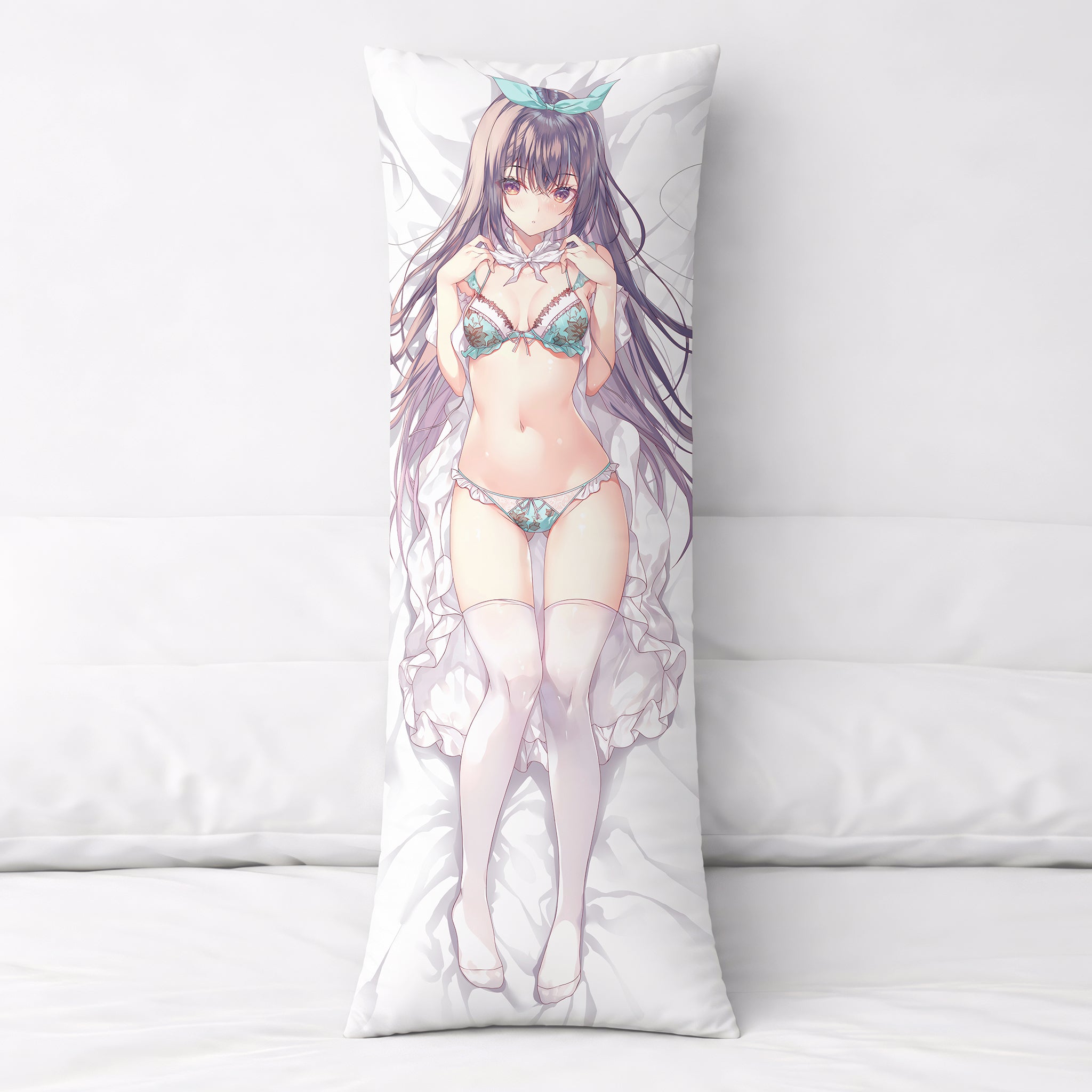 Black Alice - AnimePillow Fan-Art Edition
