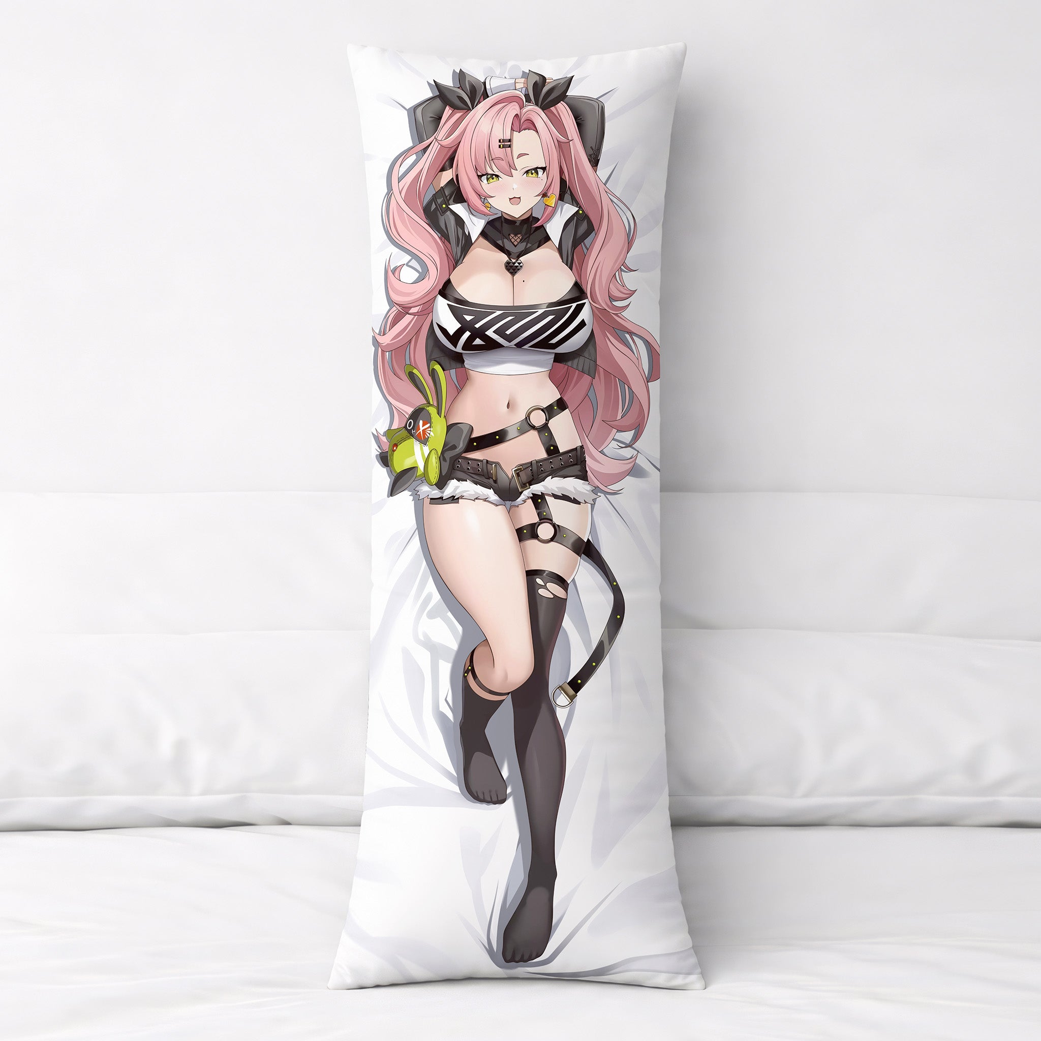 Nicole Demara - Anime Pillowcase Fan-Art Edition