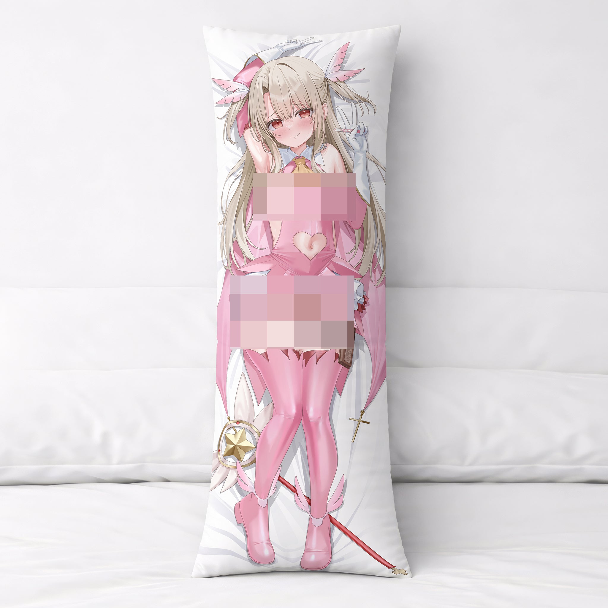 イリヤスフィール・フォン・アインツベルン（魔法少女版）- AnimePillowファンアートエディション