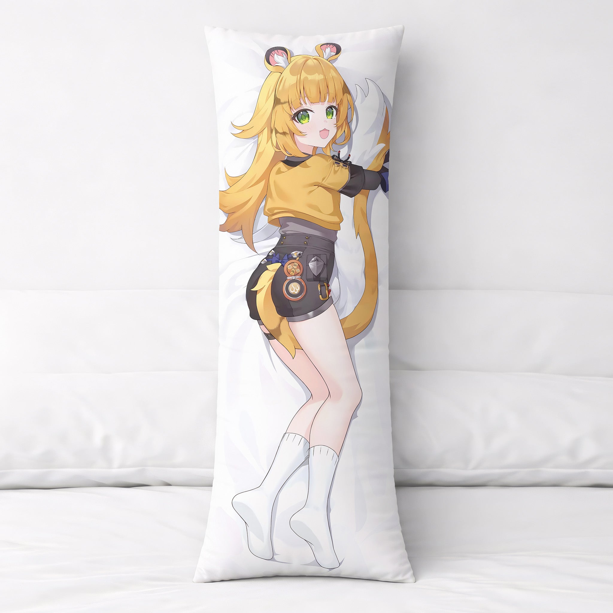 Fufu Tachibana - Edición de fan-art de AnimePillow