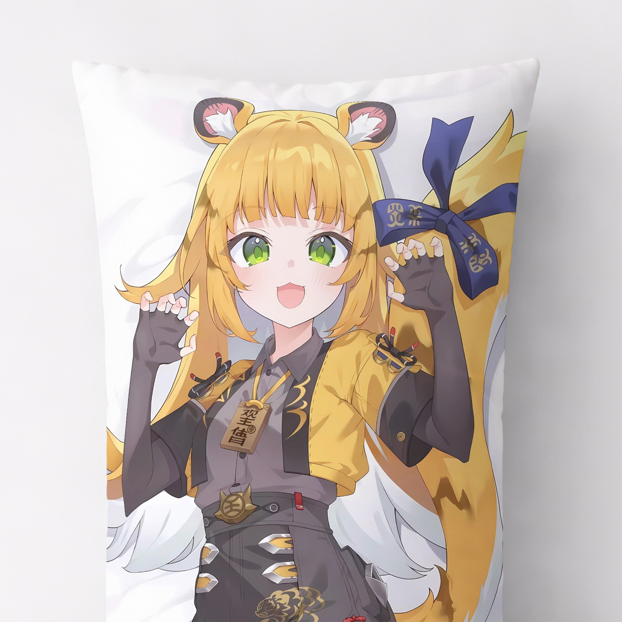 Fufu Tachibana - Edición de fan-art de AnimePillow